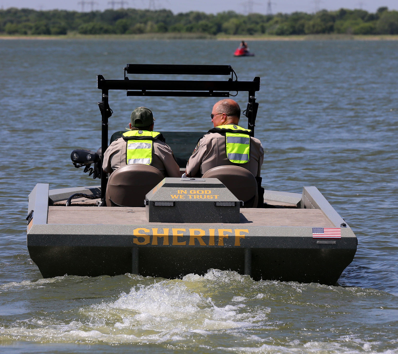 Sheriff's office boat